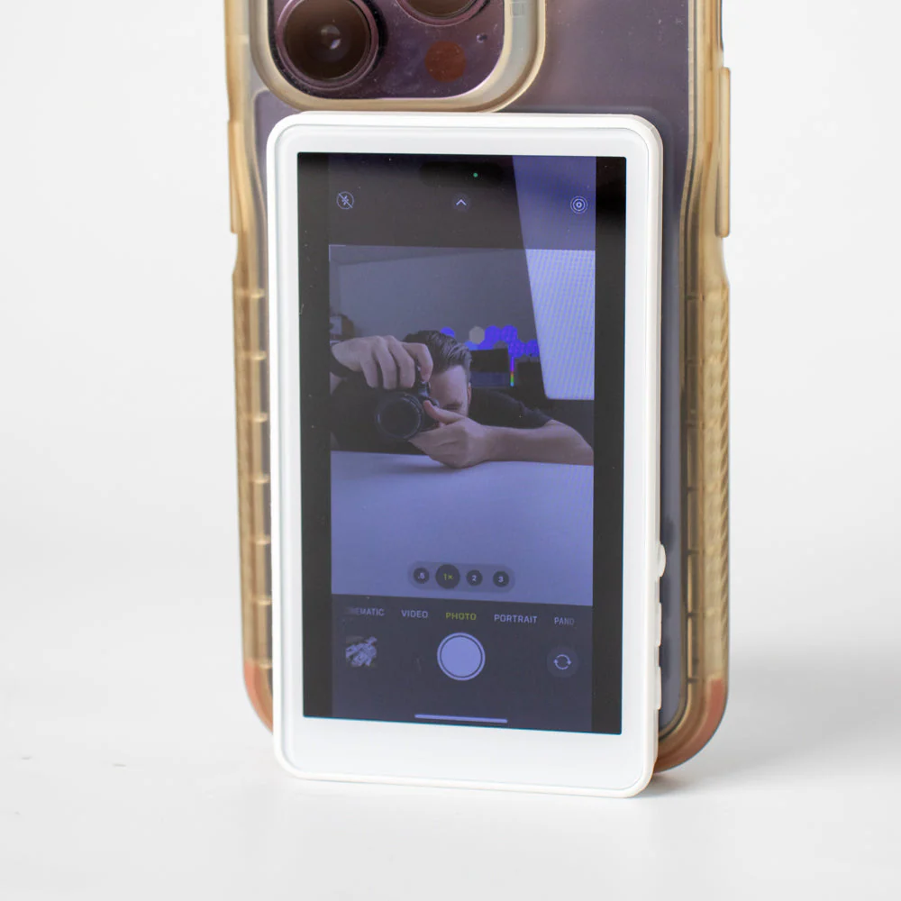 Magnetic Selfie Monitor Screen Phone Display - Image 2