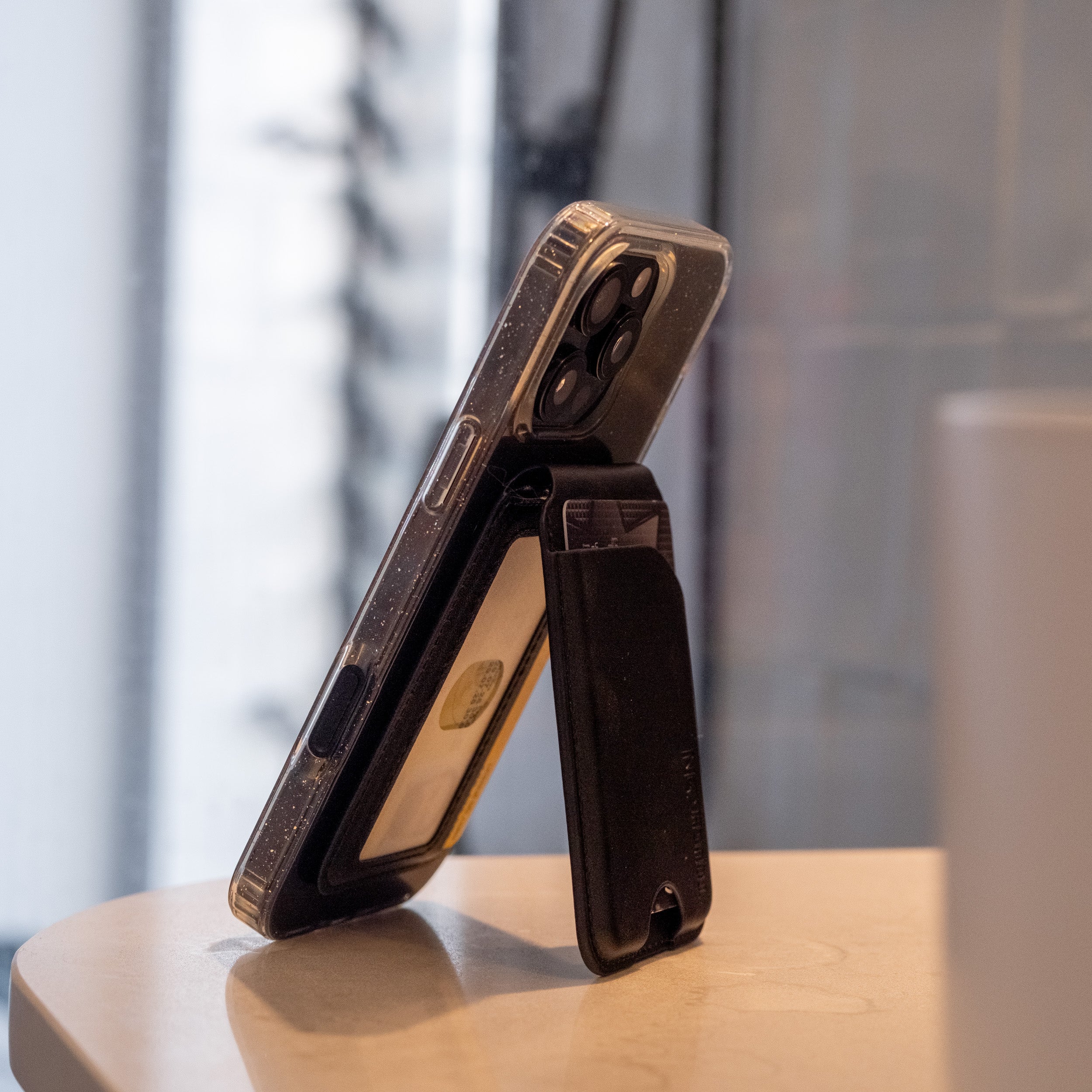 Magnetic Wallet Card Holder With FlexStand - Image 7