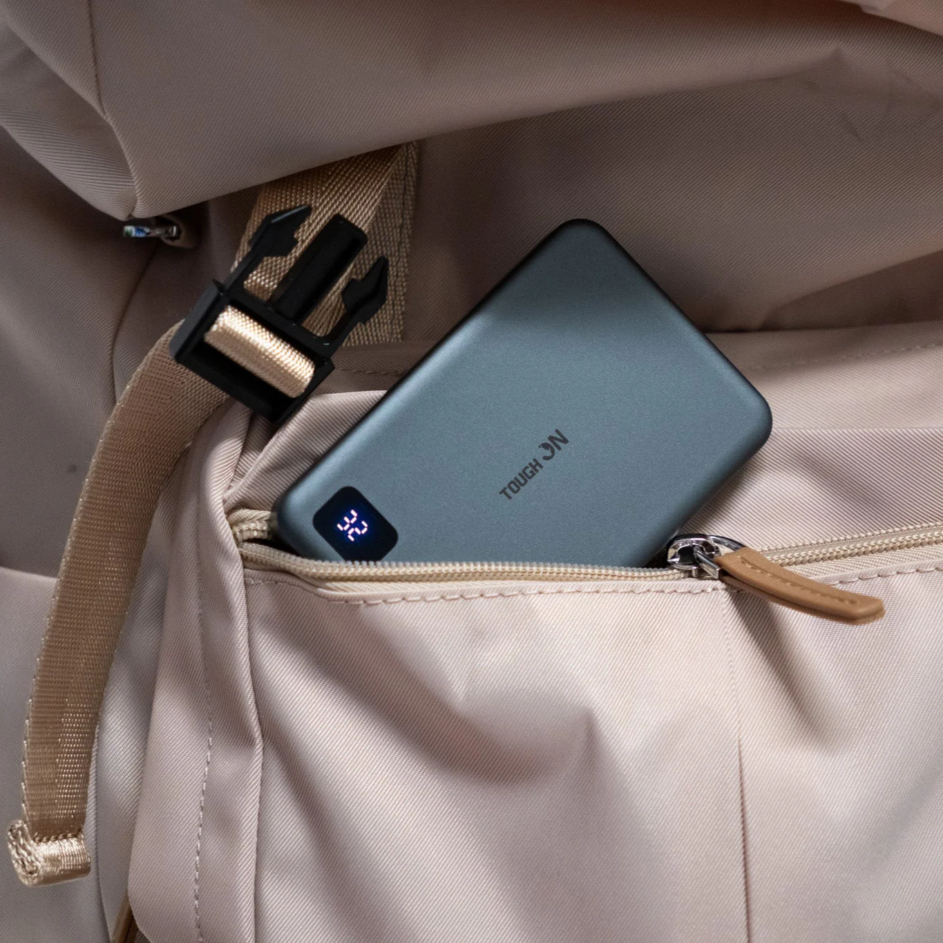 Tough On 10000mAh Magnetic Power Bank - Image 2