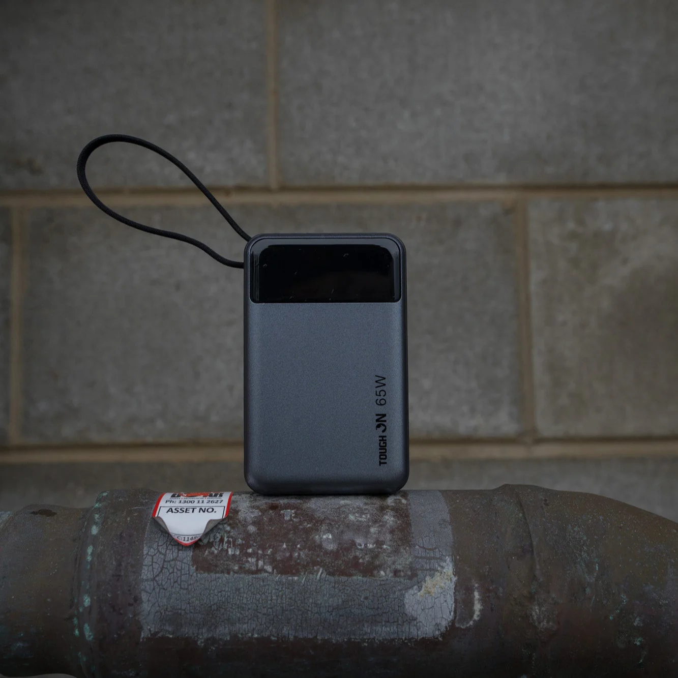 Tough On 65W 20000mAh Power Bank Built-in USB-C Cable - Image 17