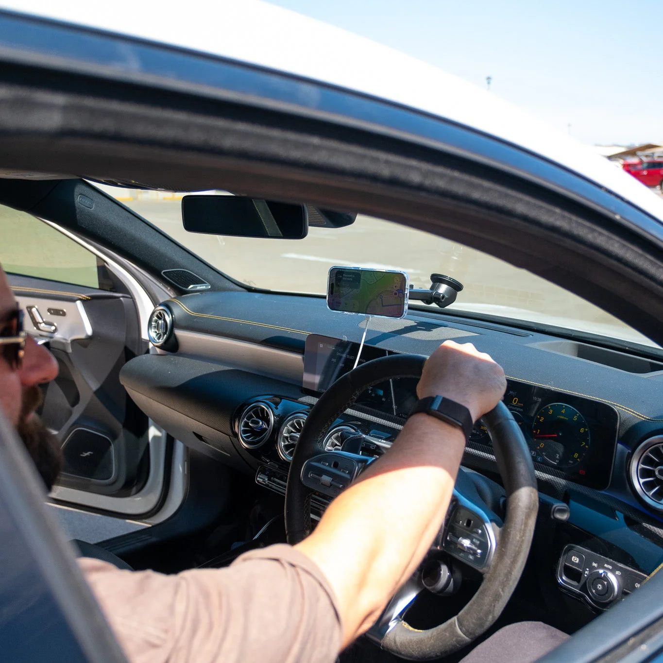 Tough On MagCool Qi2 Wireless Car Charger with Active Cooling - Image 12
