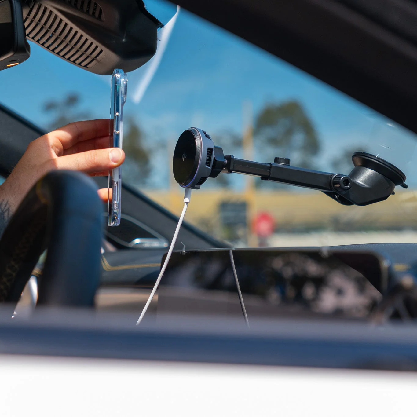 Tough On MagCool Qi2 Wireless Car Charger with Active Cooling - Image 4